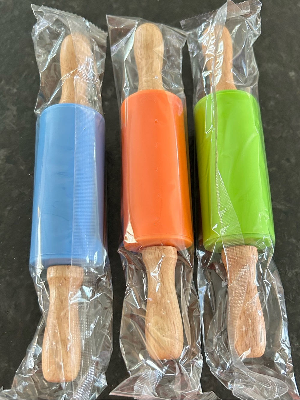 3 Mini Rolling Pin for Kids, 9 Inch Wooden Handle Rolling Pin Non-Stick Silicone